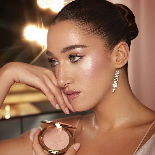 CHARLOTTE TILBURY HOLLYWOOD GLOW GLIDE FACE ARCHITECT HIGHLIGHTER